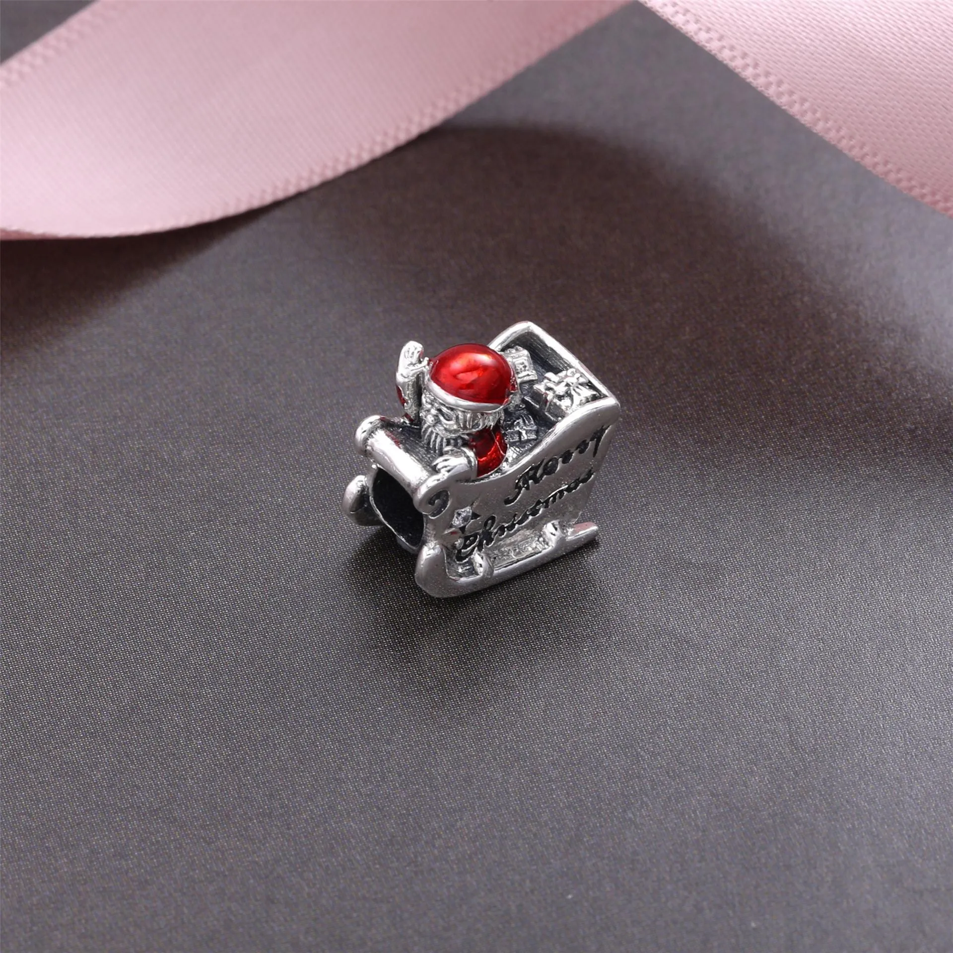 PANDORA Sleighing Santa Charm - 792004cz