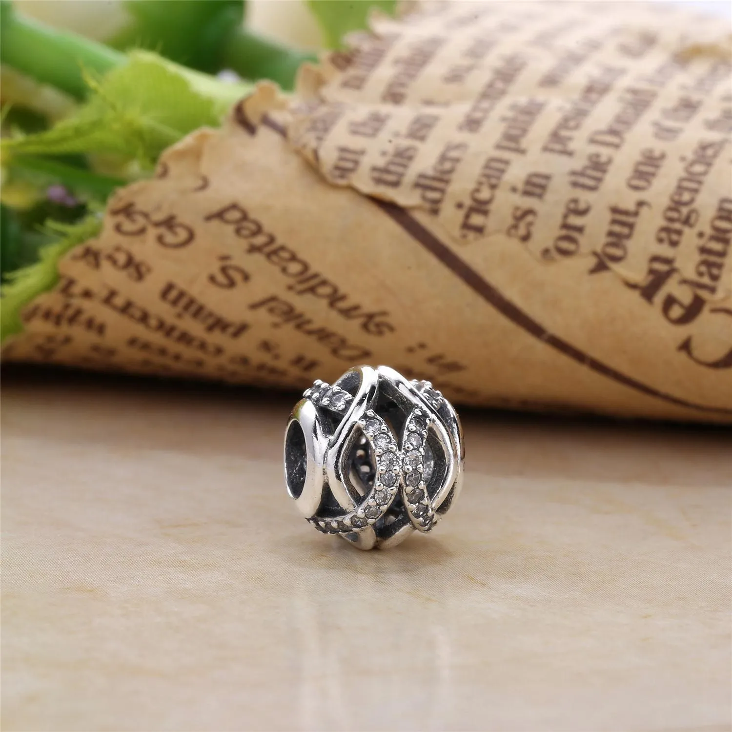 PANDORA Sparkling Galaxy Openwork Charm - 791388CZA