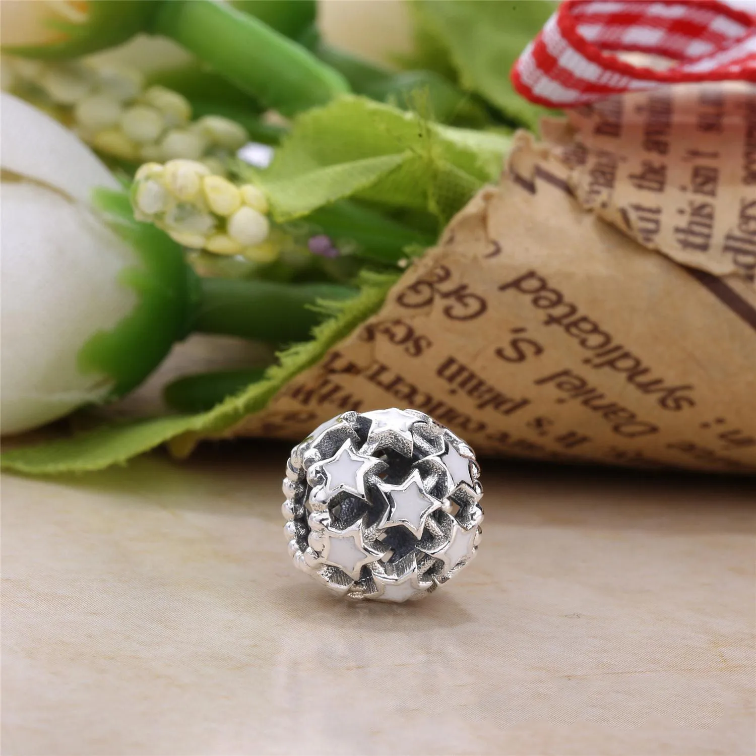 PANDORA White Enamel Star Charm - PD00122-1