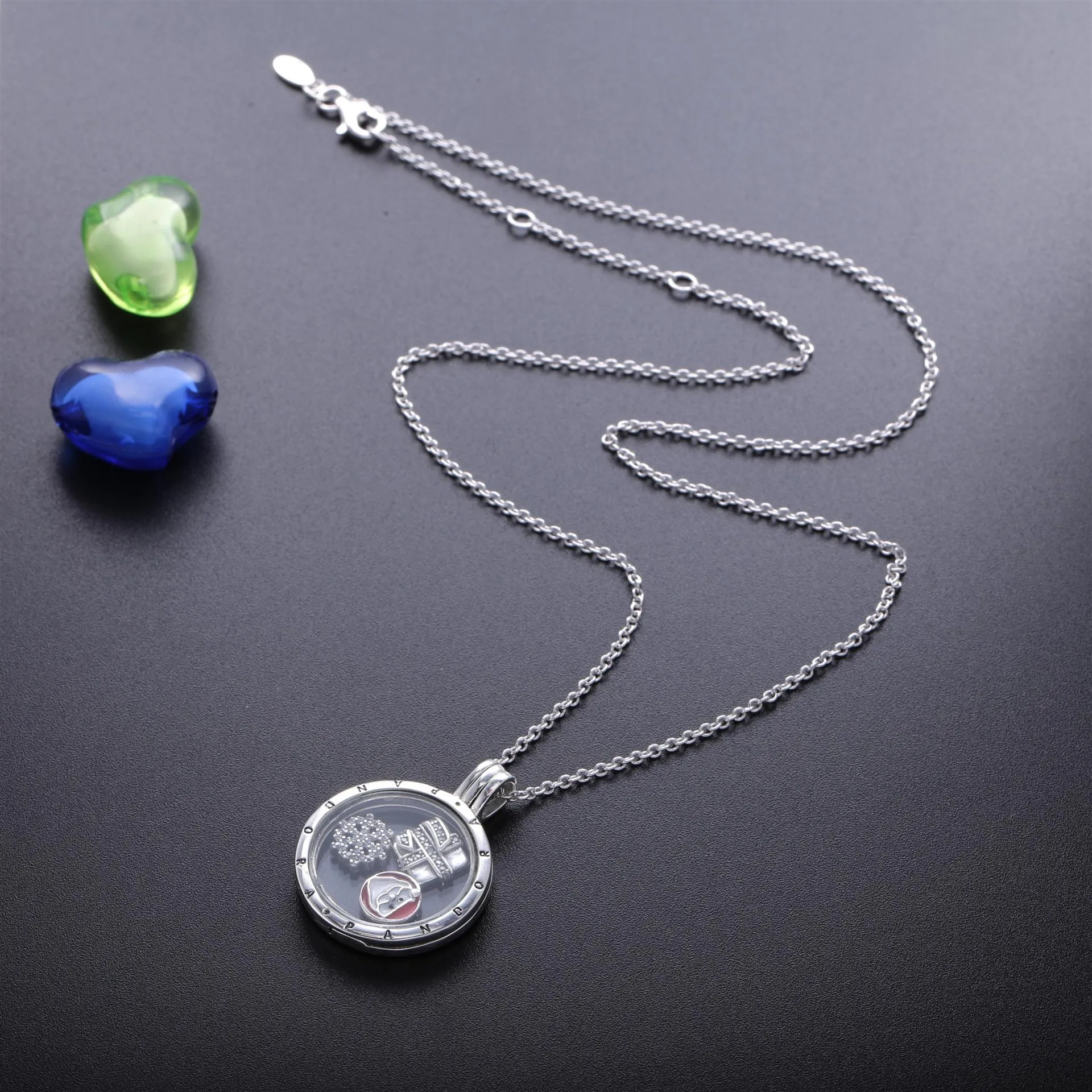 Large PANDORA floating locket and Love & Family Petites Necklace - R800064