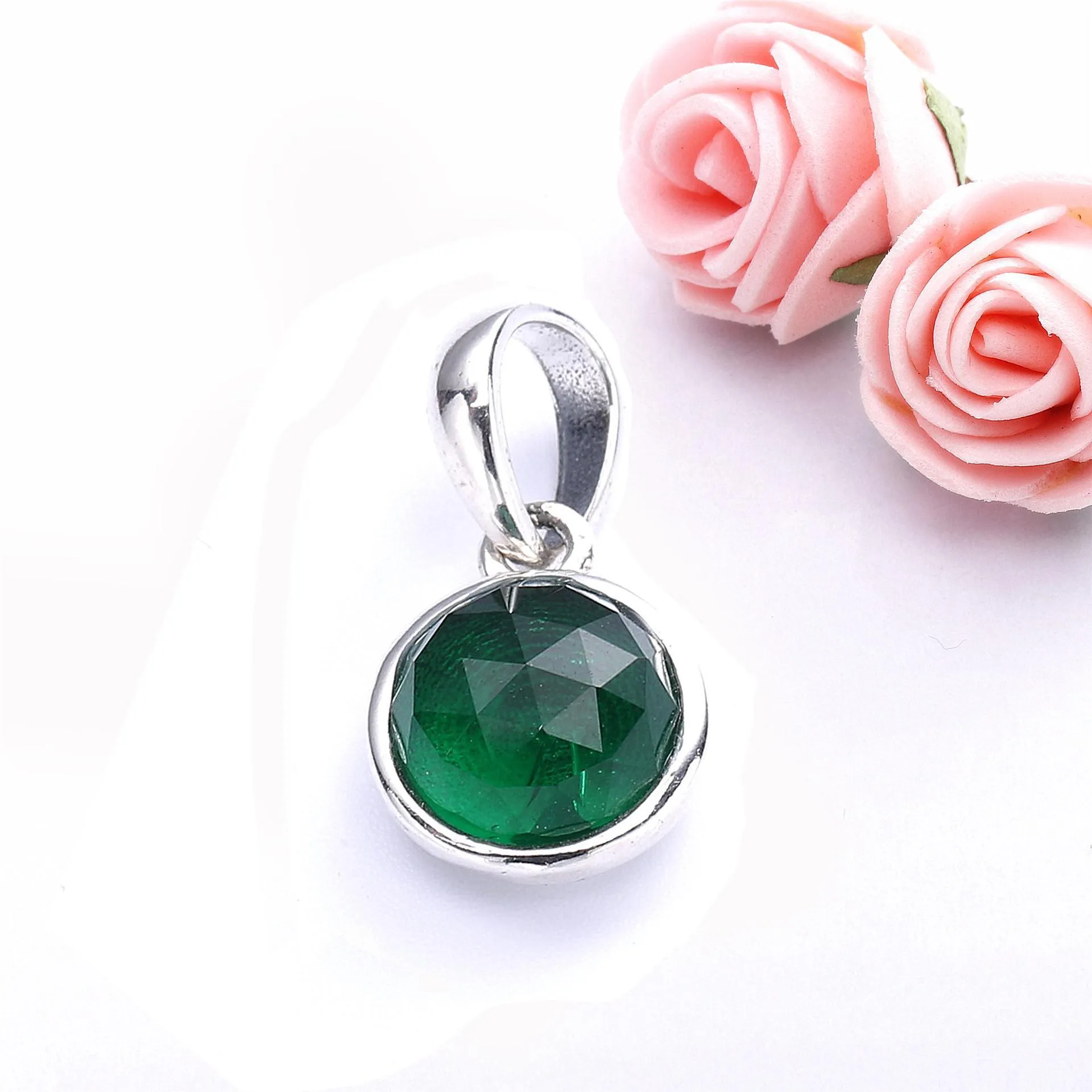 PANDORA May Droplet, Royal-Green Crystal Pendant - 390396NRG