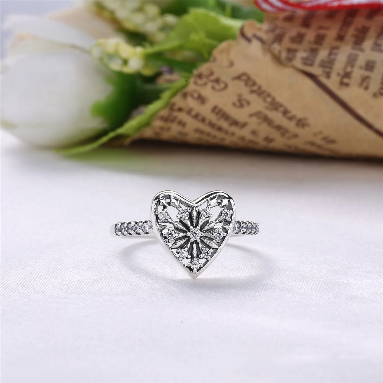 PANDORA Heart of Winter Ring, Clear CZ - 196371CZ