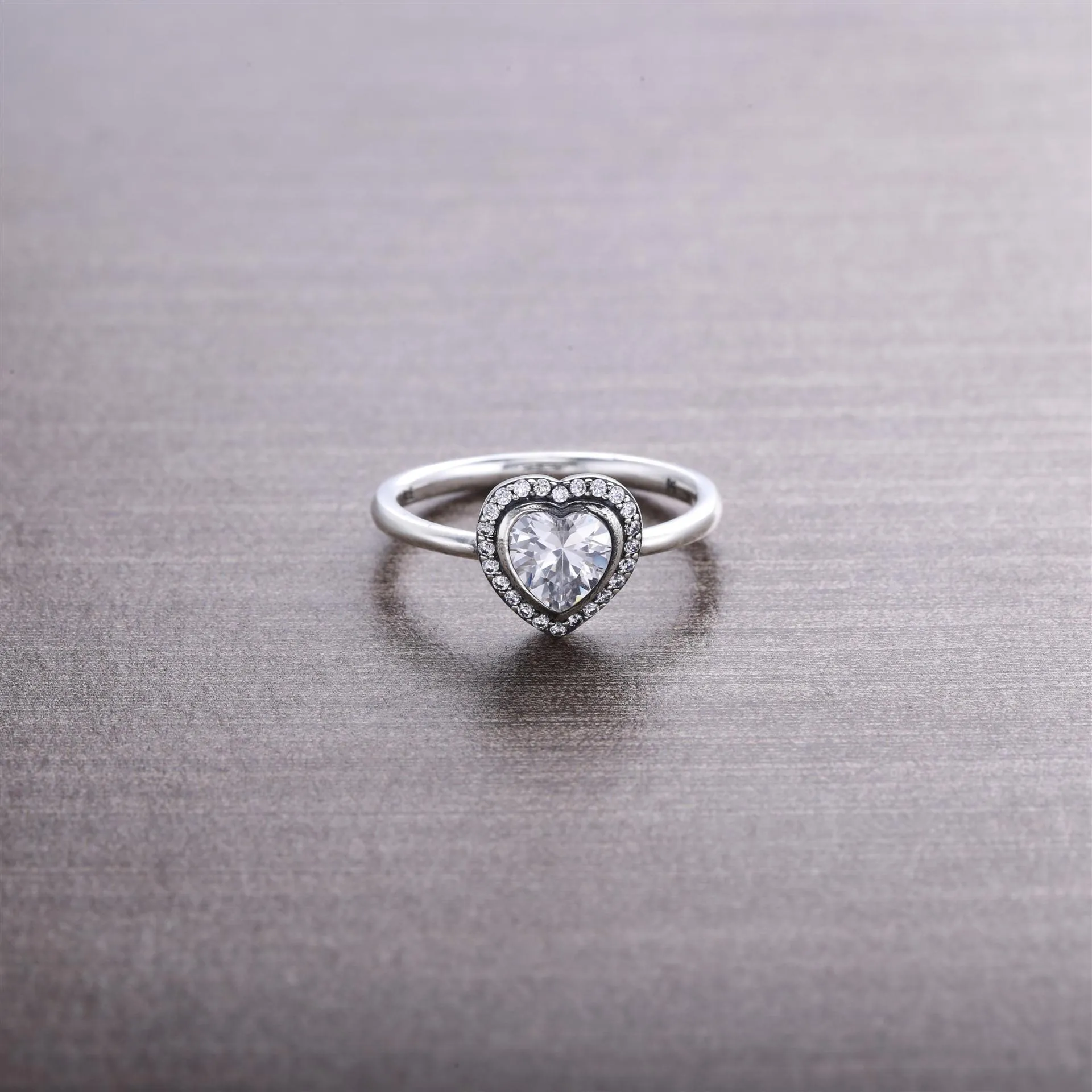 PANDORA Sparkling Heart Engagement Ring - 190929CZ