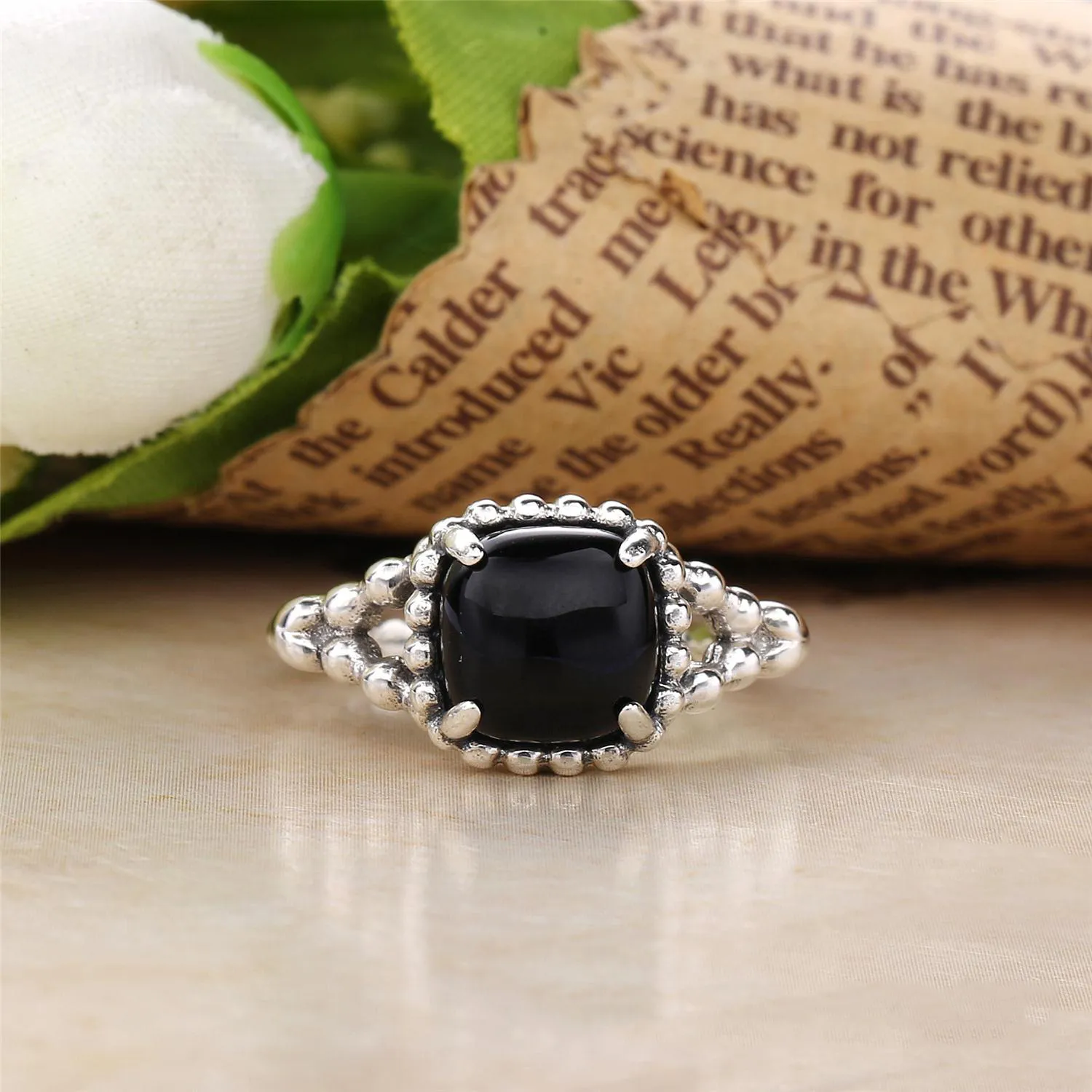 PANDORA Vibrant Spirit Ring, Black Crystal - 197188NCK