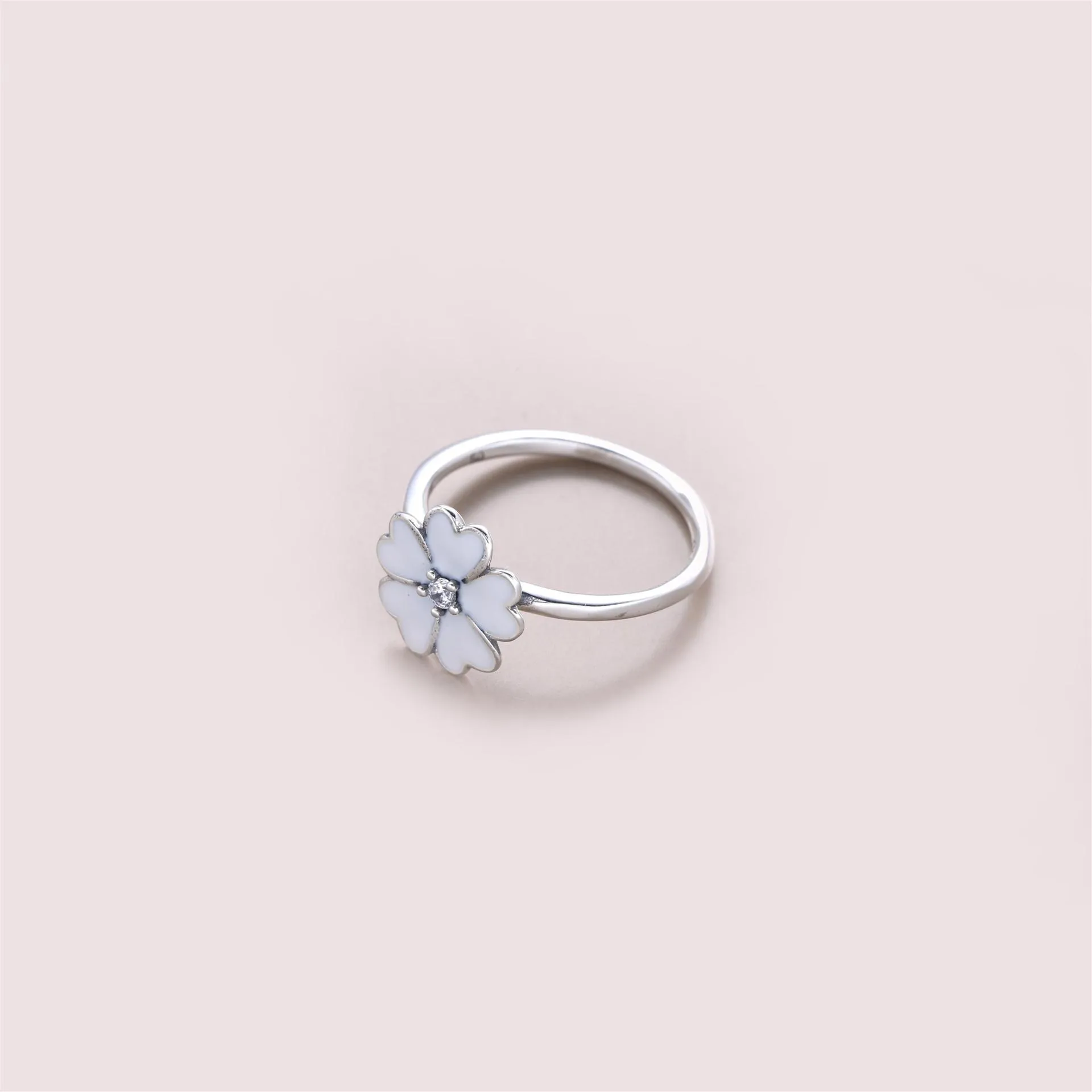 PANDORA White Primrose Ring - 190931EN12