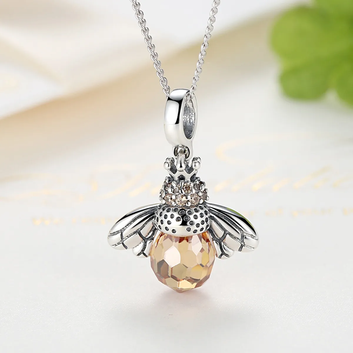 Pandora Style Silver Bee Dangle - SCC035