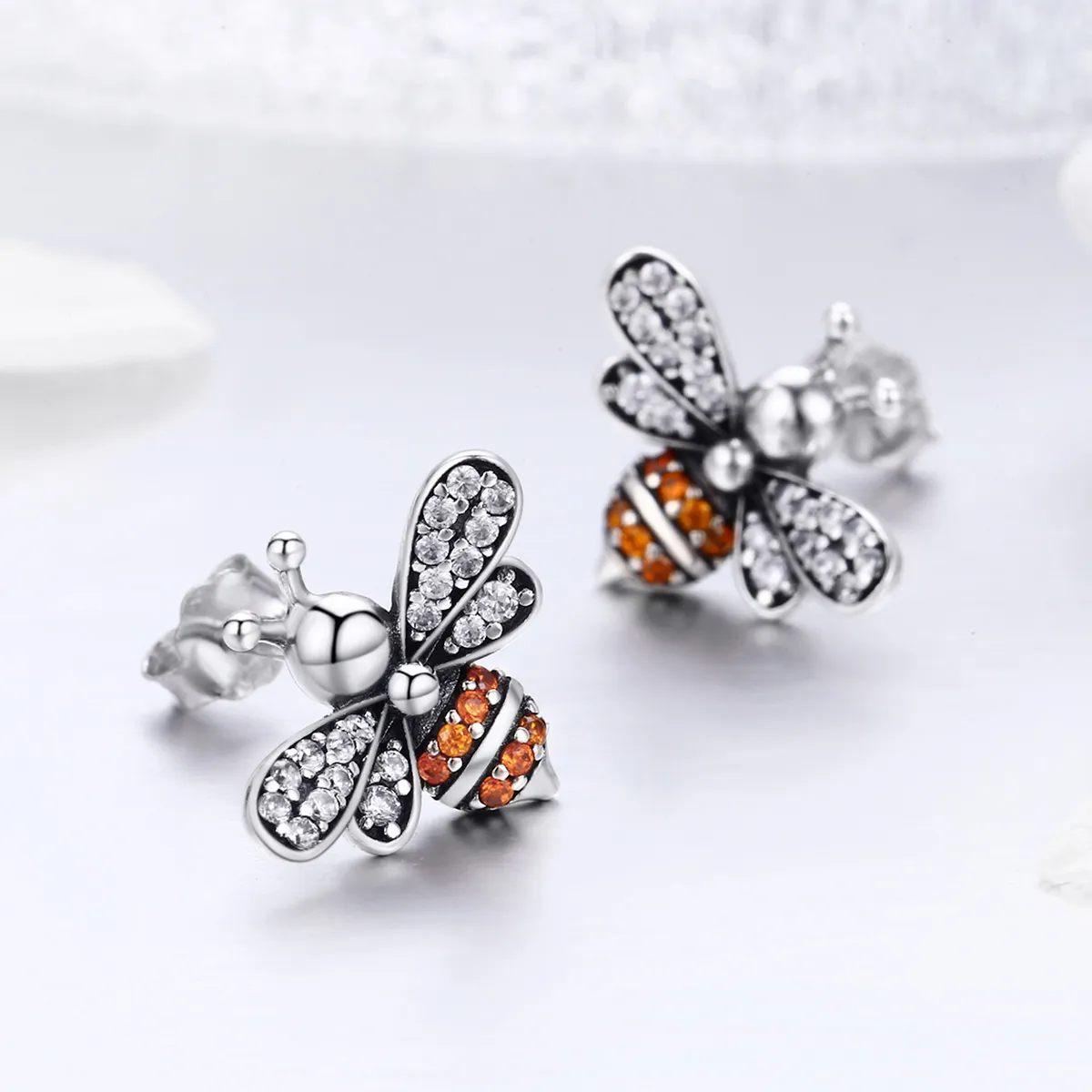 Pandora Style Silver Bee Story Stud Earrings - SCE344