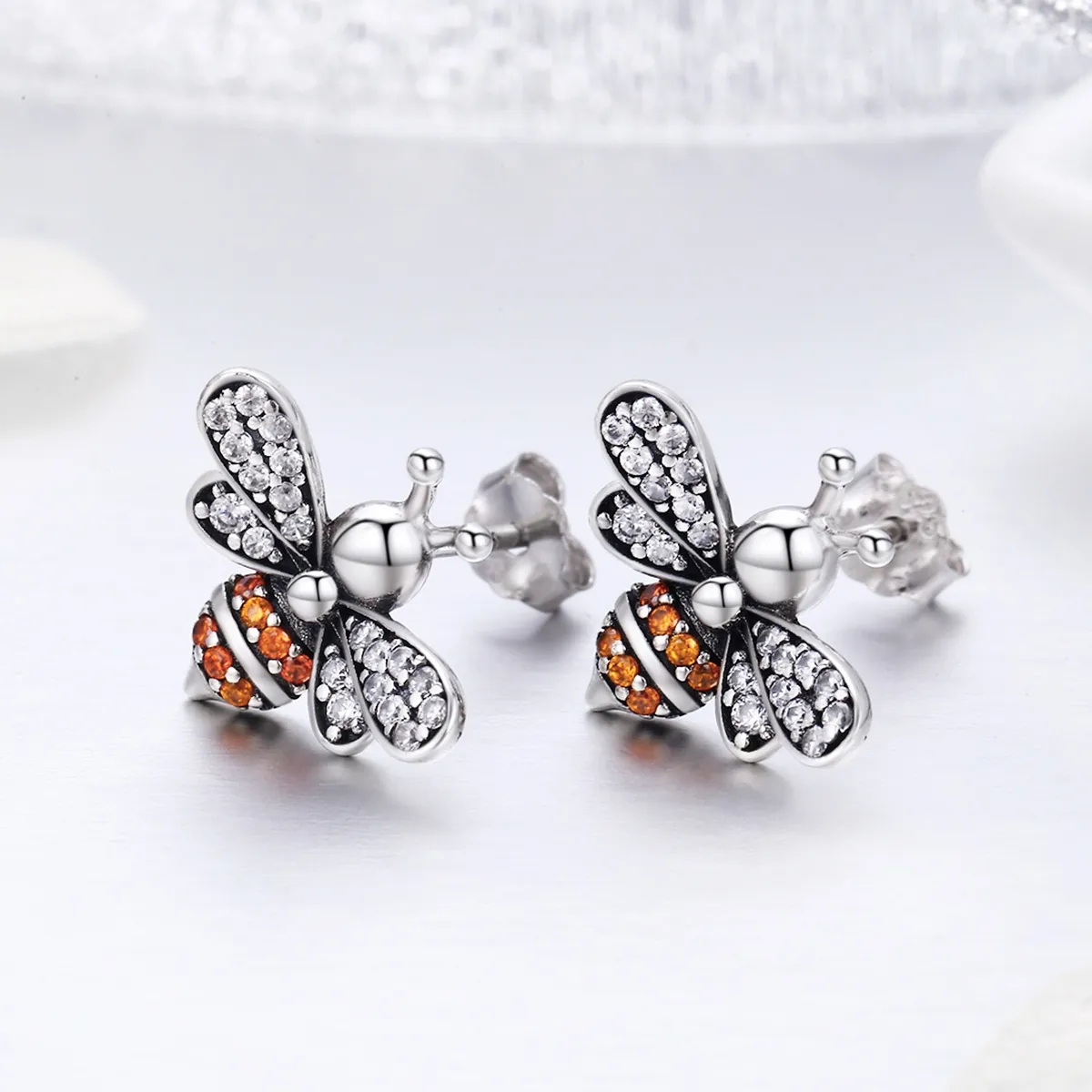 Pandora Style Silver Bee Story Stud Earrings - SCE344