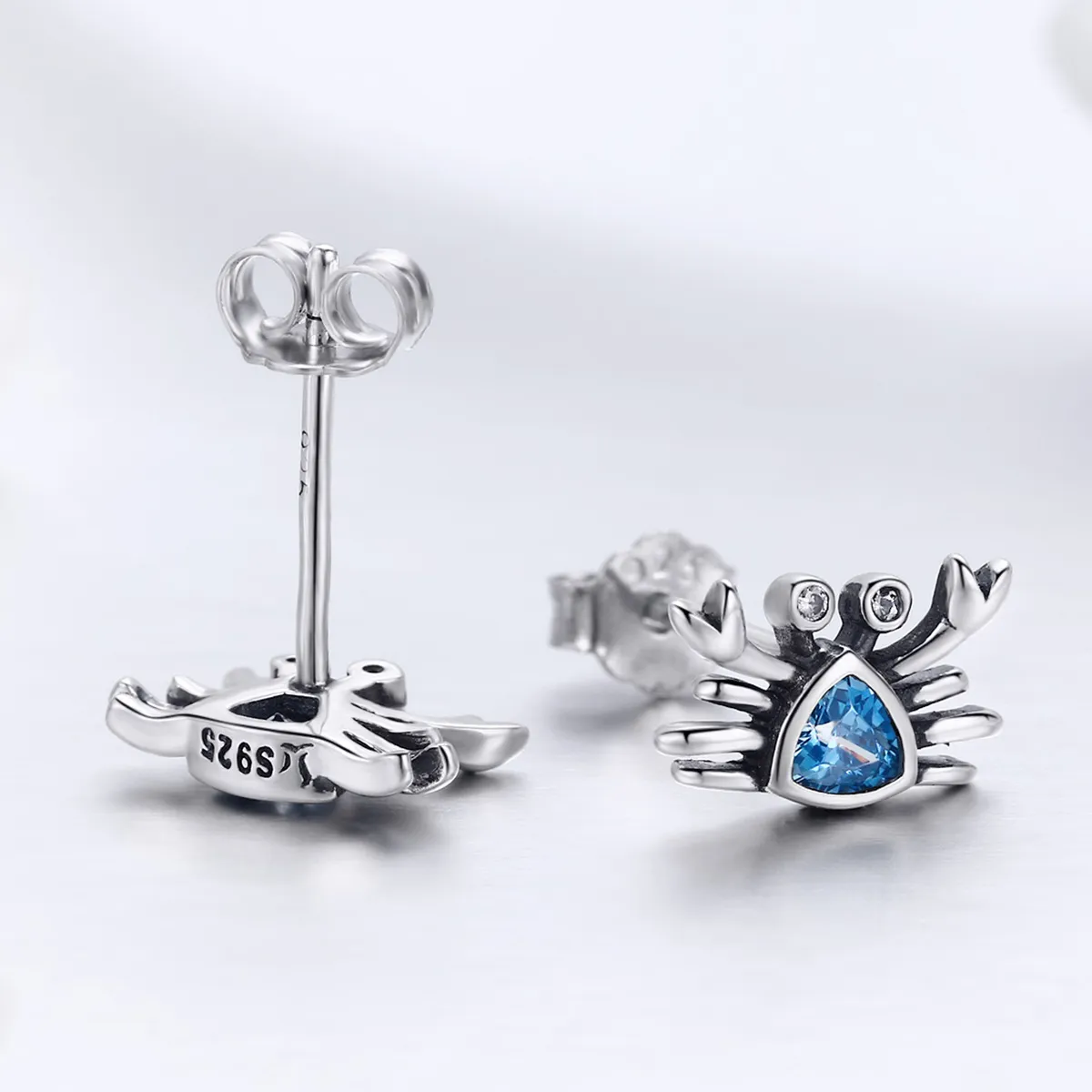 Pandora Style Silver Cute Little Crab Stud Earrings - SCE413