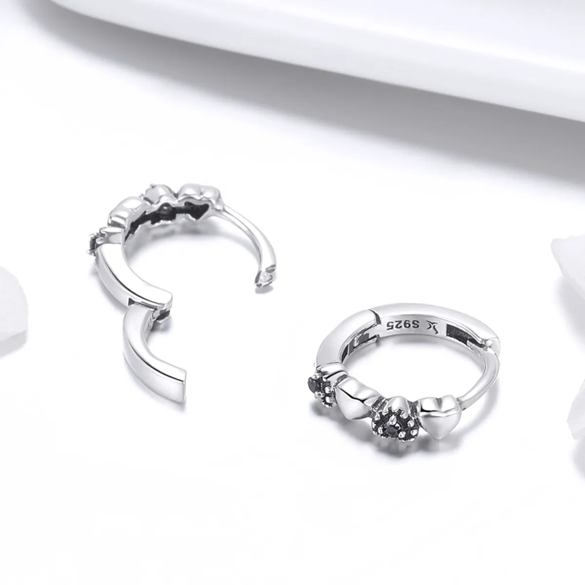 Pandora Style Silver Hearts Dating Hoop Earrings - SCE445