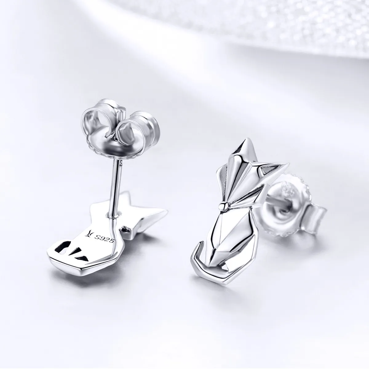 Pandora Style Silver Origami Fox Stud Earrings - SCE526