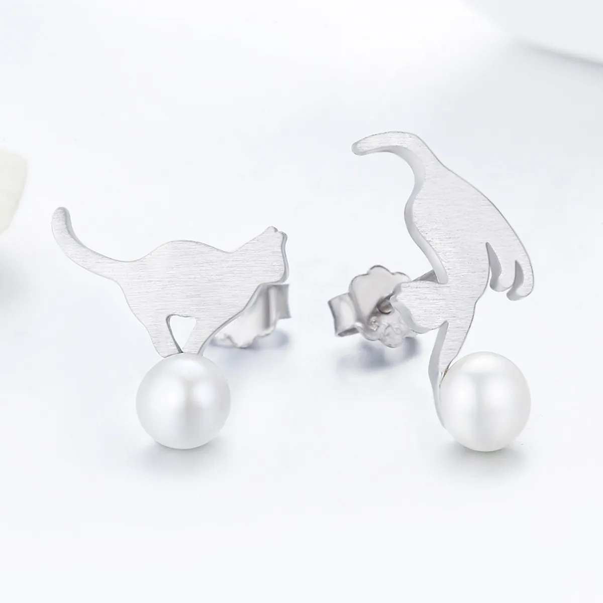 Pandora Style Silver Playful Kitten Stud Earrings - SCE235