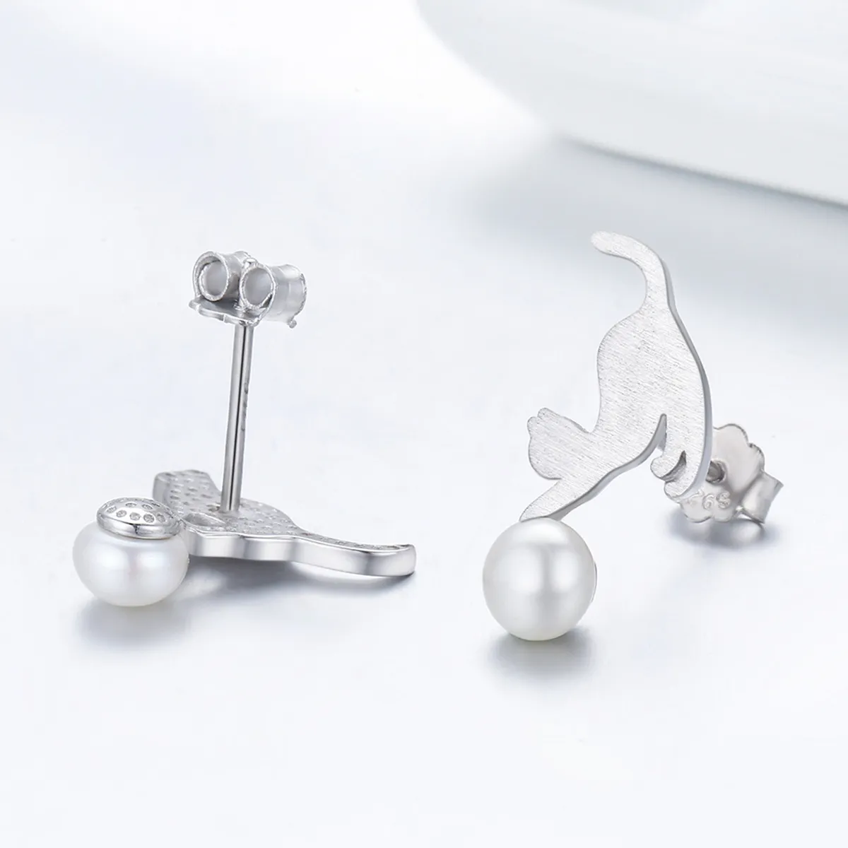 Pandora Style Silver Playful Kitten Stud Earrings - SCE235