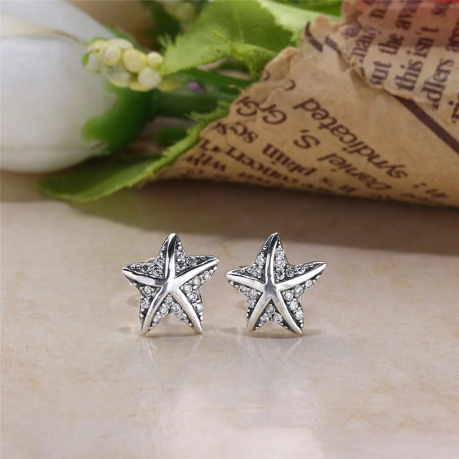 PANDORA Tropical Starfish, Clear CZ Stud Earrings - 290748CZ