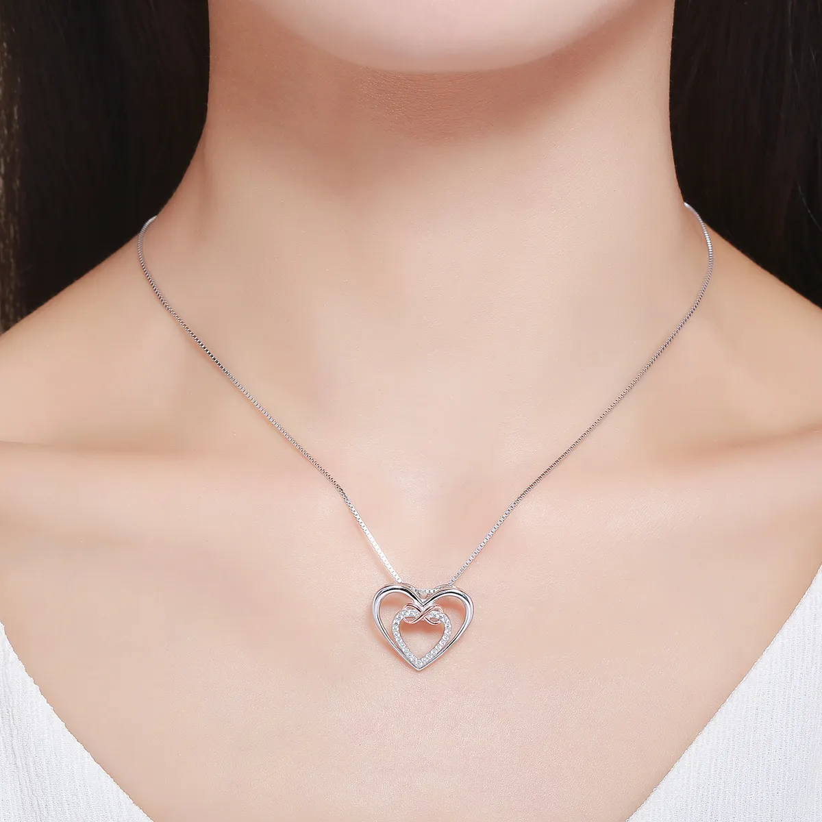 Pandora Style Silver Exquisite Heart Necklace - SCN121