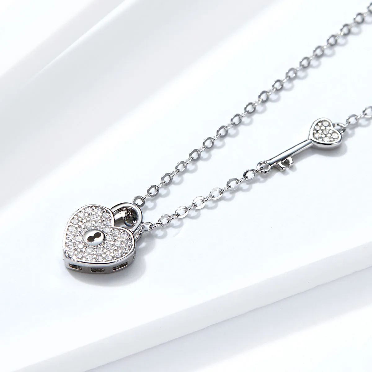 Pandora Style Silver Heartslock Necklace - SCN315