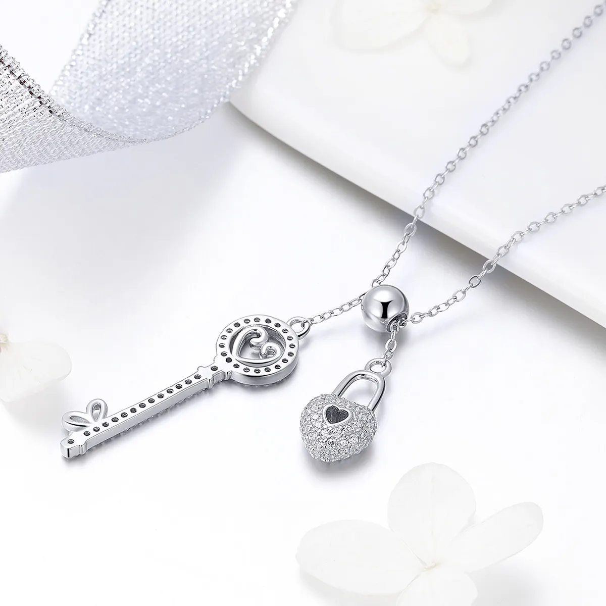 Pandora Style Silver Key of Heart Lock Necklace - SCN290