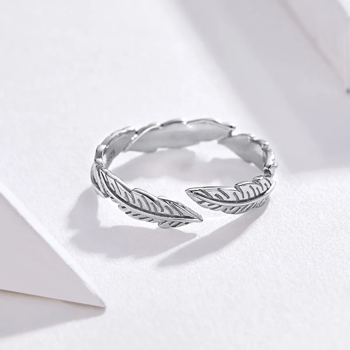 Pandora Style Silver Feather Ring - SCR517