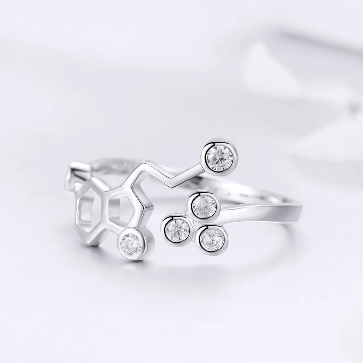 Pandora Style Silver Honeycomb Ring - SCR433